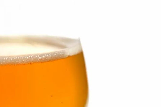 Microbiota: blond beer beneficial to intestinal health?